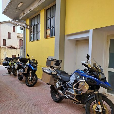 B&B Centrale Tortolì Eksteriør bilde